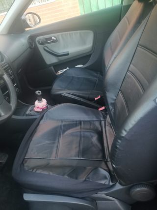 SEAT Ibiza 2003 GASOLINA