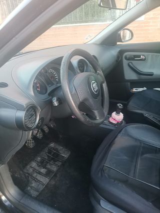 SEAT Ibiza 2003 GASOLINA