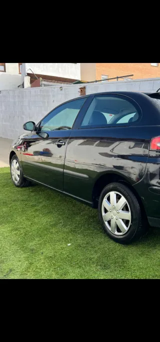 SEAT Ibiza 2003 GASOLINA