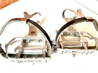 Pedales Aluminio bicicleta carretera con rastrales