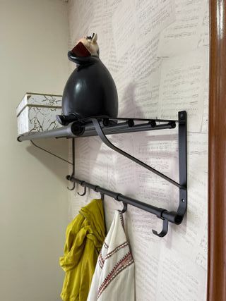 Perchero PORTIS en color negro