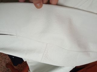 Cazadora blanca de piel