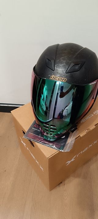 Casco Icon Airlifte