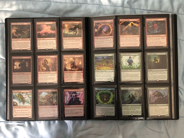 Set completo "Asesinatos en la mansión Karlov"