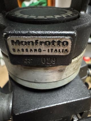 TRIPODE PROFESIONAL MANFROTTO CON CABEZAL 3D