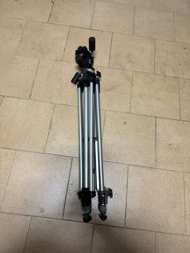 TRIPODE PROFESIONAL MANFROTTO CON CABEZAL 3D