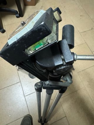 TRIPODE PROFESIONAL MANFROTTO CON CABEZAL 3D