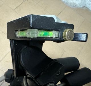 TRIPODE PROFESIONAL MANFROTTO CON CABEZAL 3D