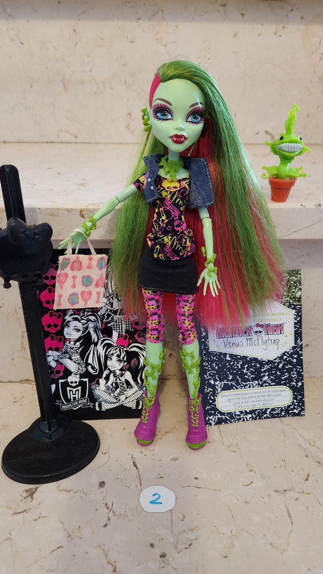 Monster high venus mcfiytrap mattel