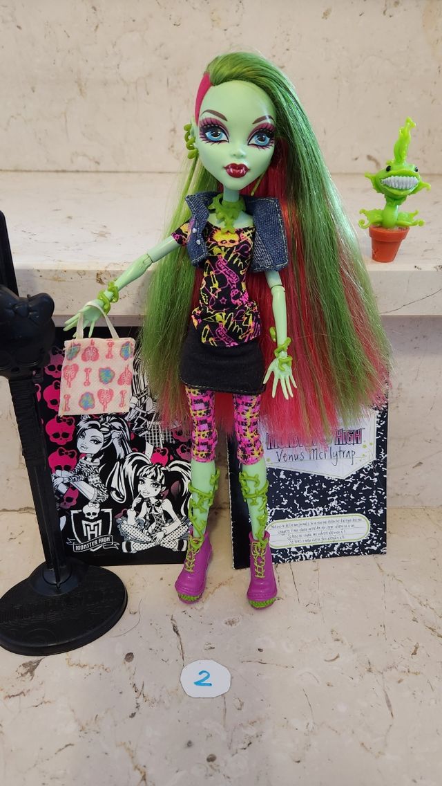 Monster high venus mcfiytrap mattel