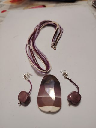 Gargantilla y pendientes