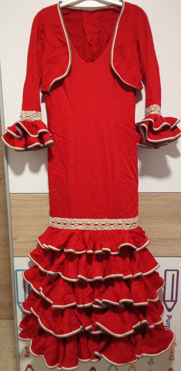 Traje de flamenca y torera