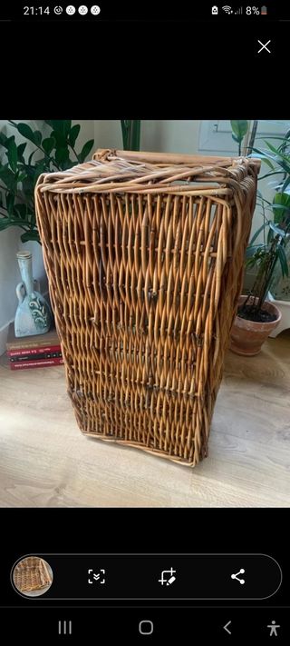 Cesta de minbre