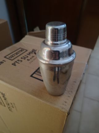 Contenitore per lo shakerato