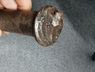 Pernos de tractor para remolque.