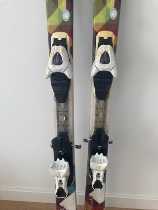 Esquis carving Atomic free style 152cm