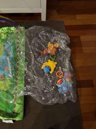 Gimnasio bebe musical fisher price k4562