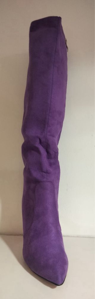 Stivali a punta tacco alto eco camoscio Viola