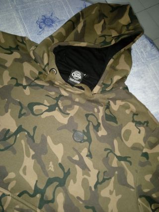 Sudadera fox chunk