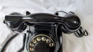 Teléfono antiguo.