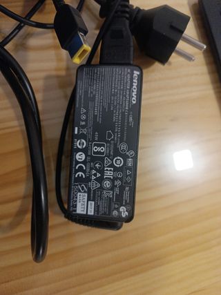 Dock+ Cargador ordenador portátil