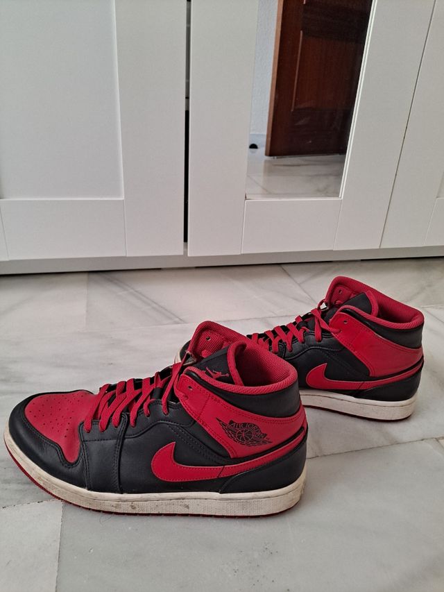 Nike Air Jordan 1 Mid
