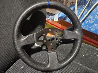 Volante thurmaster t300