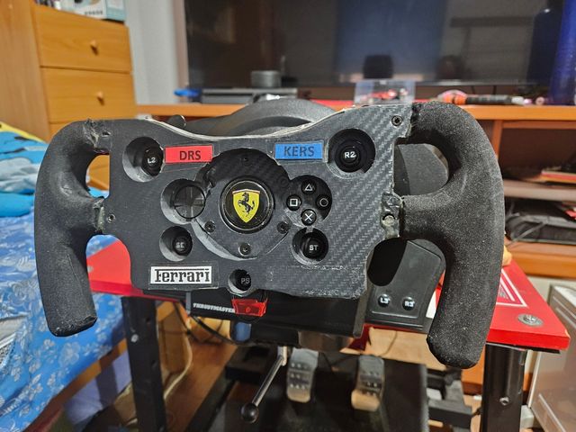 Volante thurmaster t300