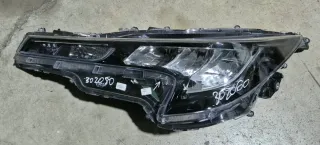 VENDO FARO IZQUIERO LED TOYOTA COROLLA