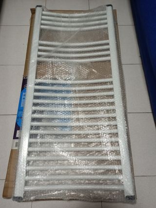 Radiador toallero NUEVO