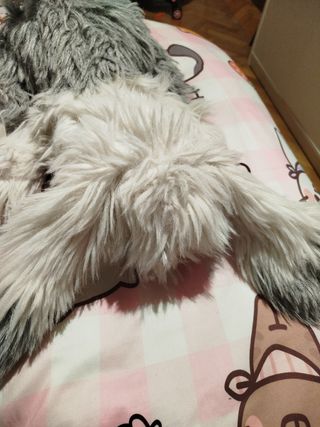 Perro de peluche mediano