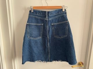 Falda denim totalmente nueva Zara 