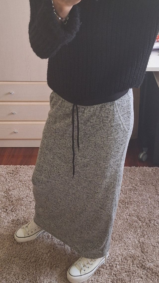 Falda larga nueva con etiquetas