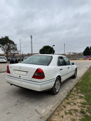 Mercedes-Benz Clase C 1994