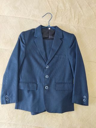 Traje niño 
