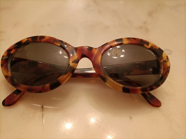 Occhiali da sole donna marca Sting