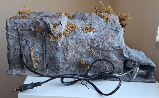 Presepe Artigianale Illuminato – Fontana Funzionan