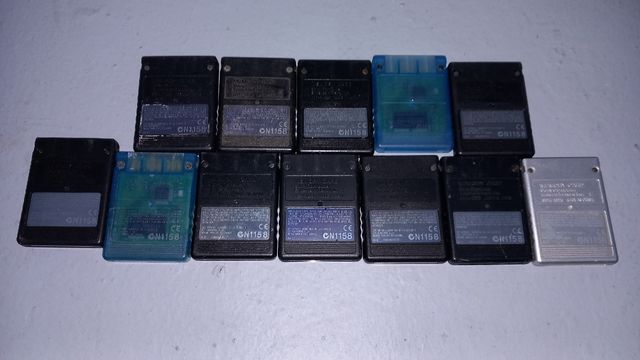 11 tarjetas de memoria ps2