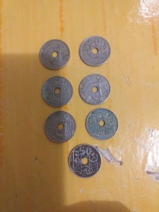 7 MONEDAS DE 50 CENTIMOS DEL AÑO 1949.