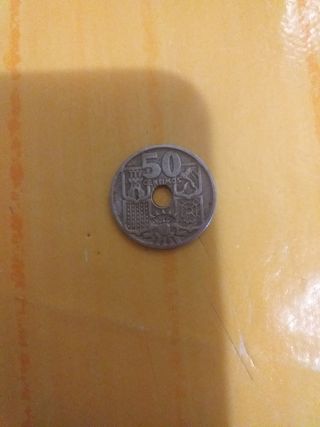 7 MONEDAS DE 50 CENTIMOS DEL AÑO 1949.