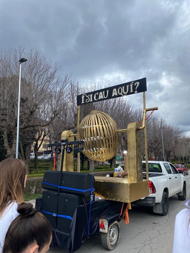 ALQUILER ALTAVOCES ELECTROVOICE  RUA DE CARNAVAL.