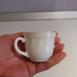 Set di 5 tazzine in arcopal bianche