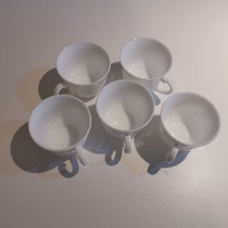 Set di 5 tazzine in arcopal bianche