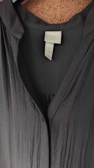 Blusa camisola negra HM talla 38