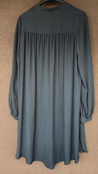 Blusa camisola negra HM talla 38