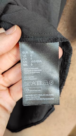 Blusa camisola negra HM talla 38
