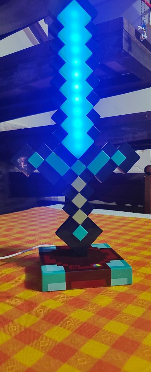 Spada luce notturna minecraft