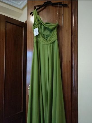 Vestido fiesta verde oliva