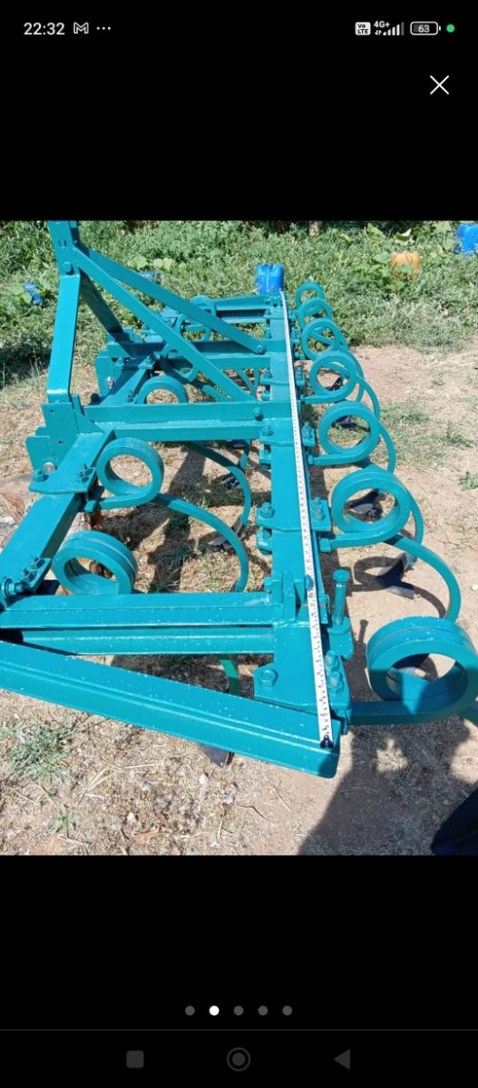 Cultivator para tractor plegable