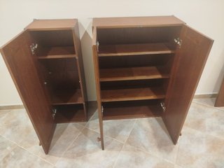 Mueble de baño de 3 puertas.